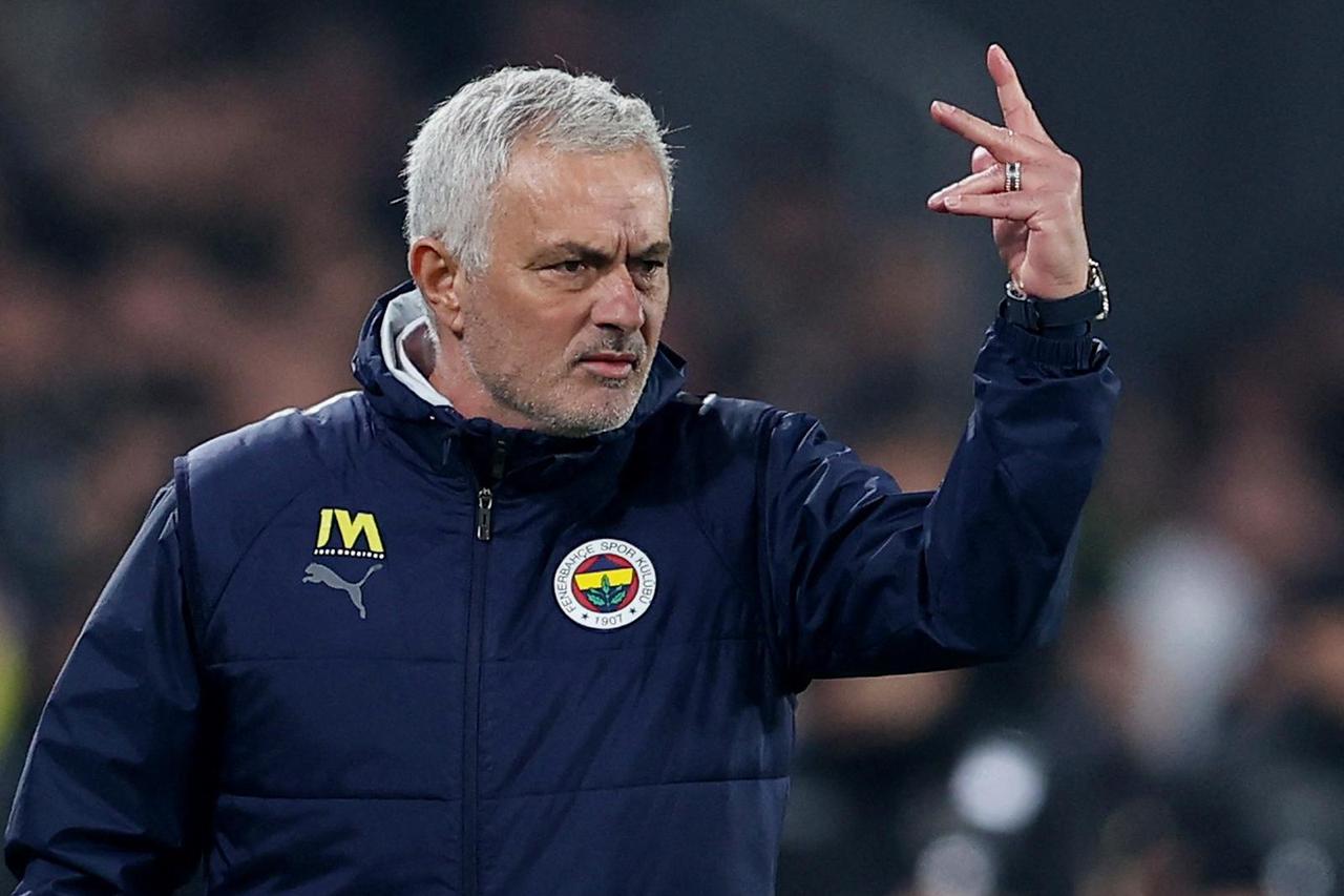 Turkish Cup - Quarter Final - Fenerbahce v Galatasaray