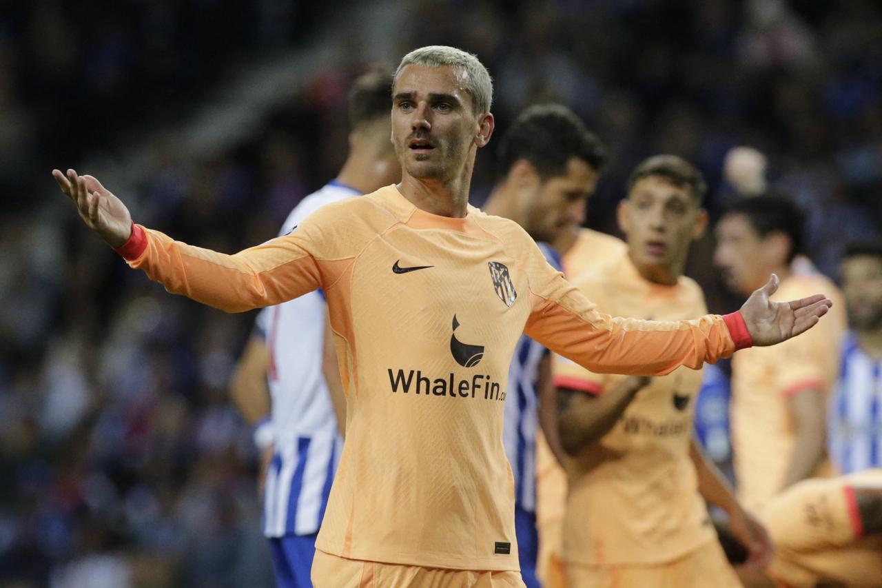 Champions League - Group B - FC Porto v Atletico Madrid
