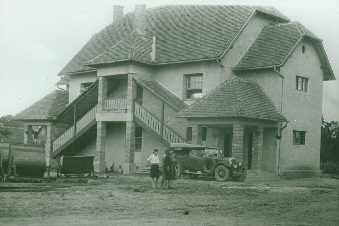 Dučecove spelancije