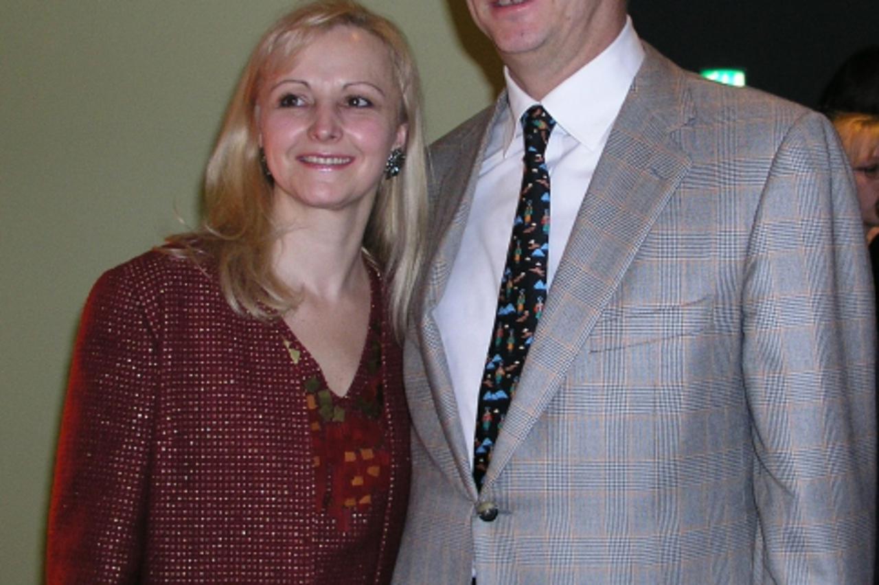 'Zagreb - Dr.Miomir zuzul,ministar vanjskih poslova sa suprugom Tatjana.O?ujak,2004.'