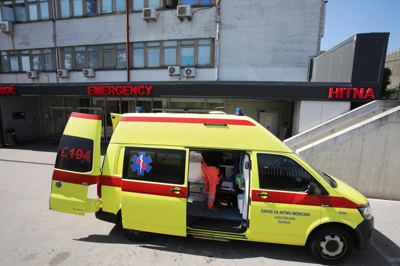 Rijeka: Izjava liječnice pred Hitnim bolničkim prijemom o ženama stradalim u prometnoj nesreći na Cresu