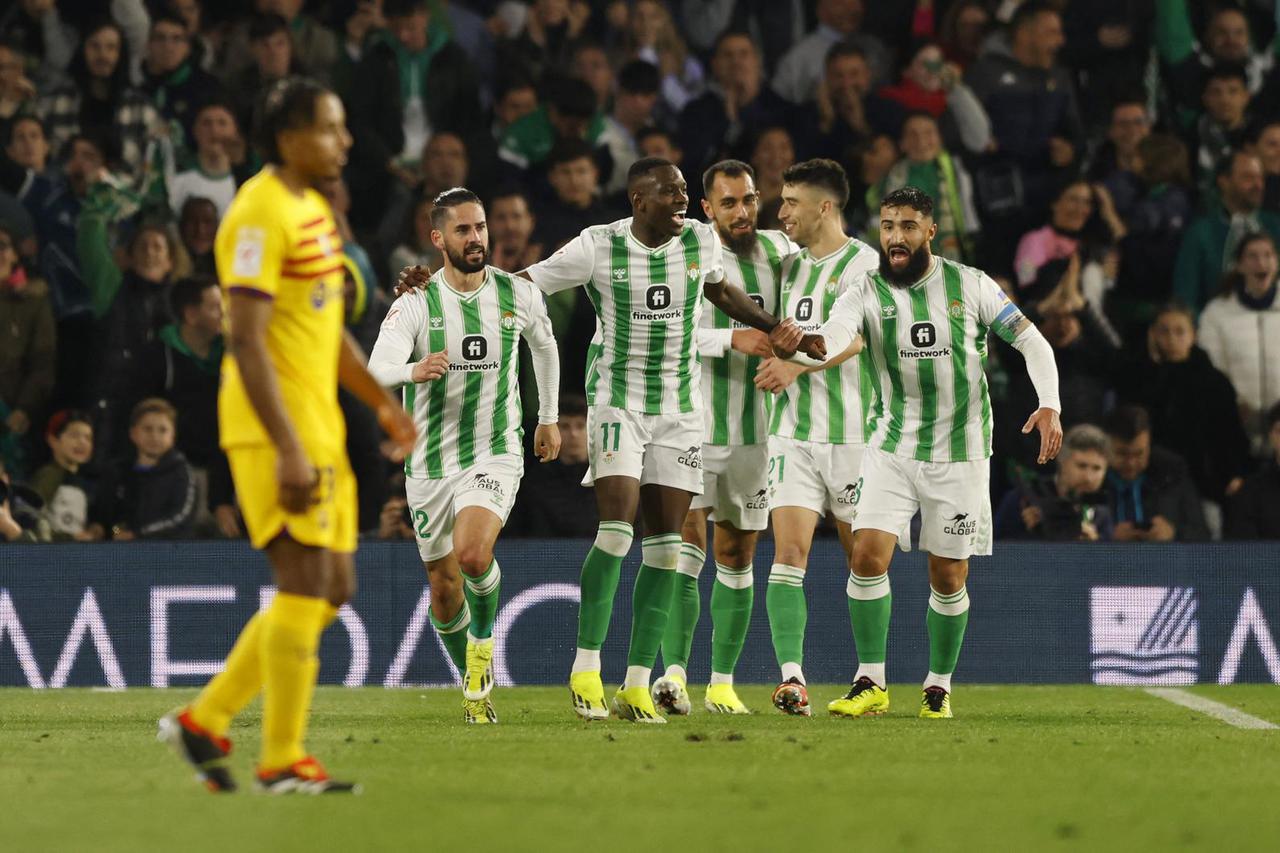 LaLiga - Real Betis v FC Barcelona