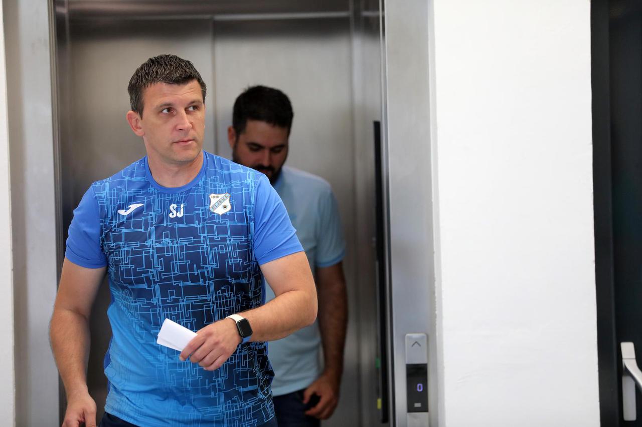 Trener Rijeke Sergej Jakirović održao konferenciju za medije