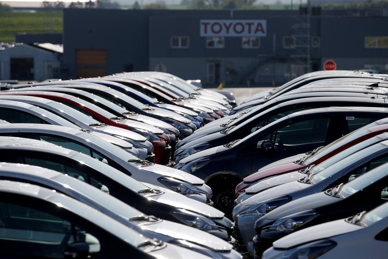 FILE PHOTO: Toyota Motor Manufacturing France resumes operations after five week closure amid the coronavirus disease (COVID-19) outbreak