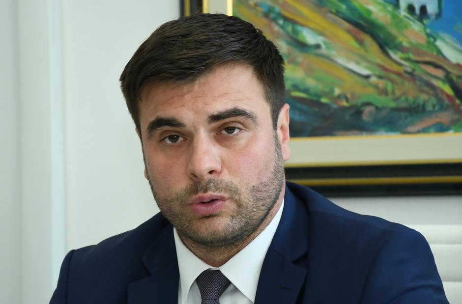 Sisak: Župan Celjak održao konferenciju povodom 100 dana obnašanja dužnosti