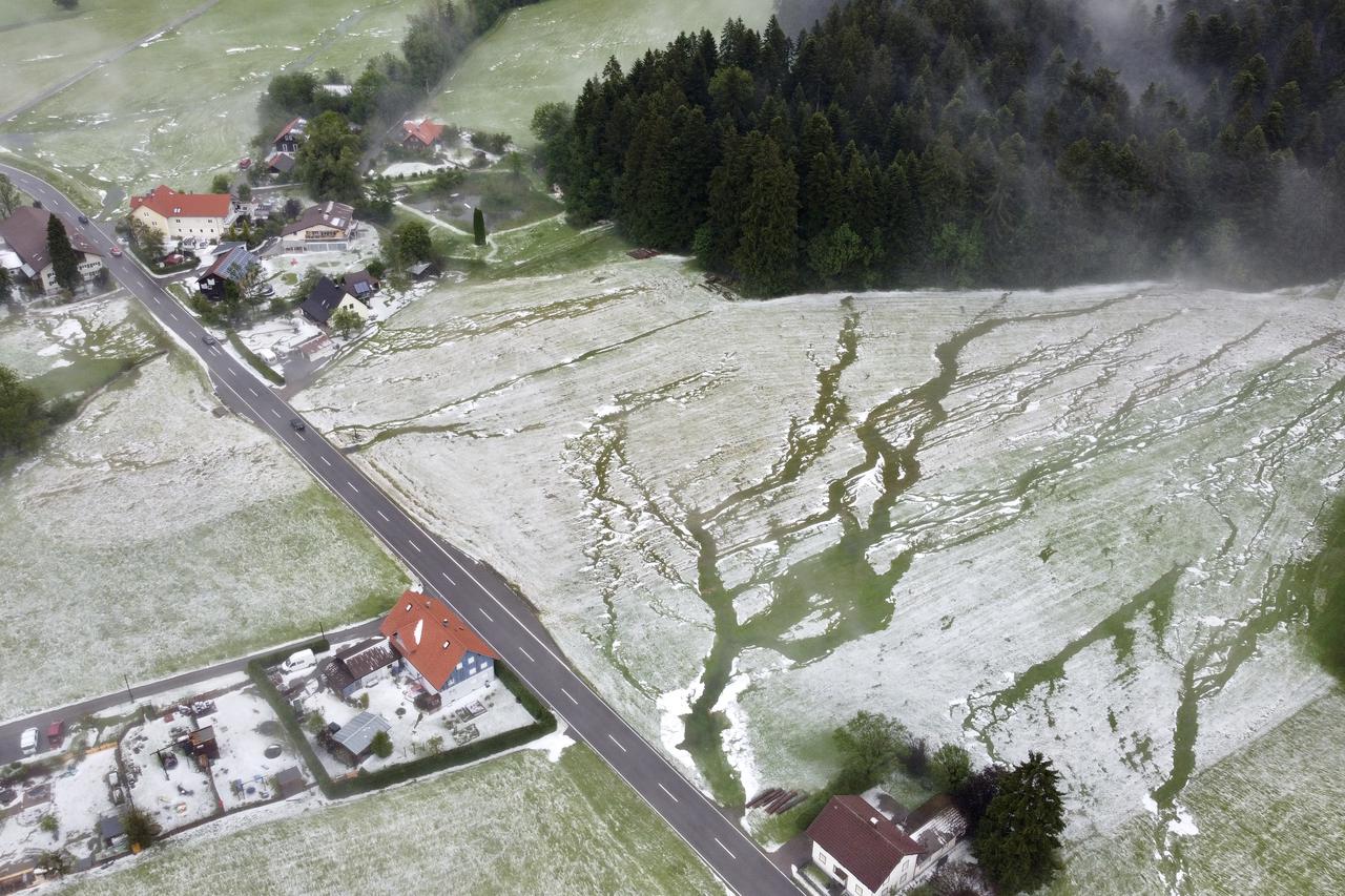 Snažno nevrijeme s tu?om pogodilo Bavarsku