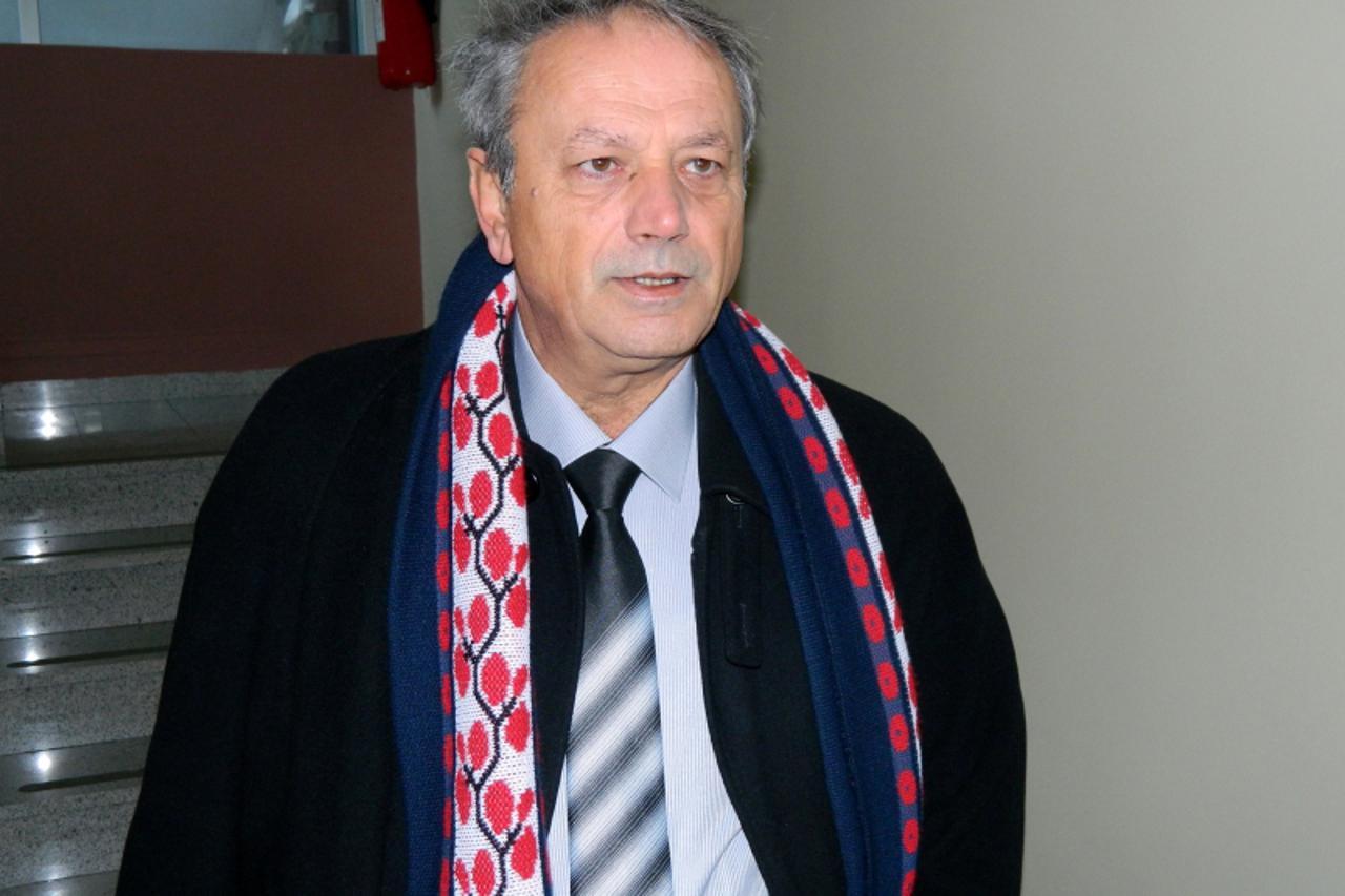 'UNUTRASNJA  14.12.2012, VUKOVAR - gradonacelnik Vukovara Zeljko sabo  Branimir Bradaric/Vecernji list'