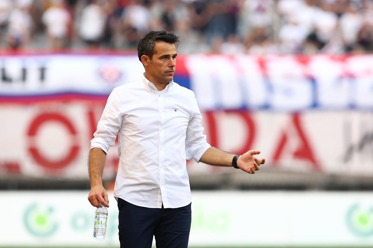 Zaostala utakmica 2. kola SuperSport HNL-a između Hajduk i Rijeka