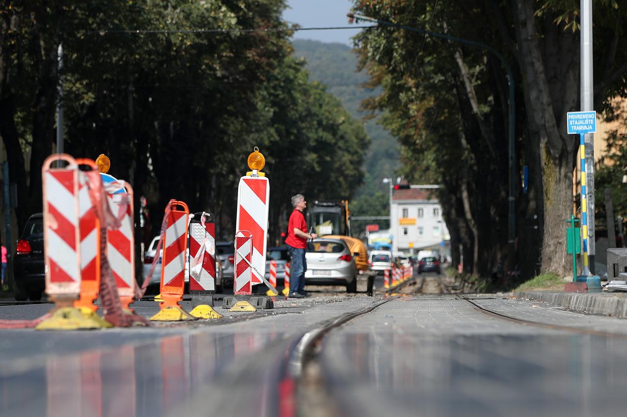 Zagreb: Radovi na obnovi sjeverne strane tramvajske pruge na križanju Ilice i Ulice Sveti Duh