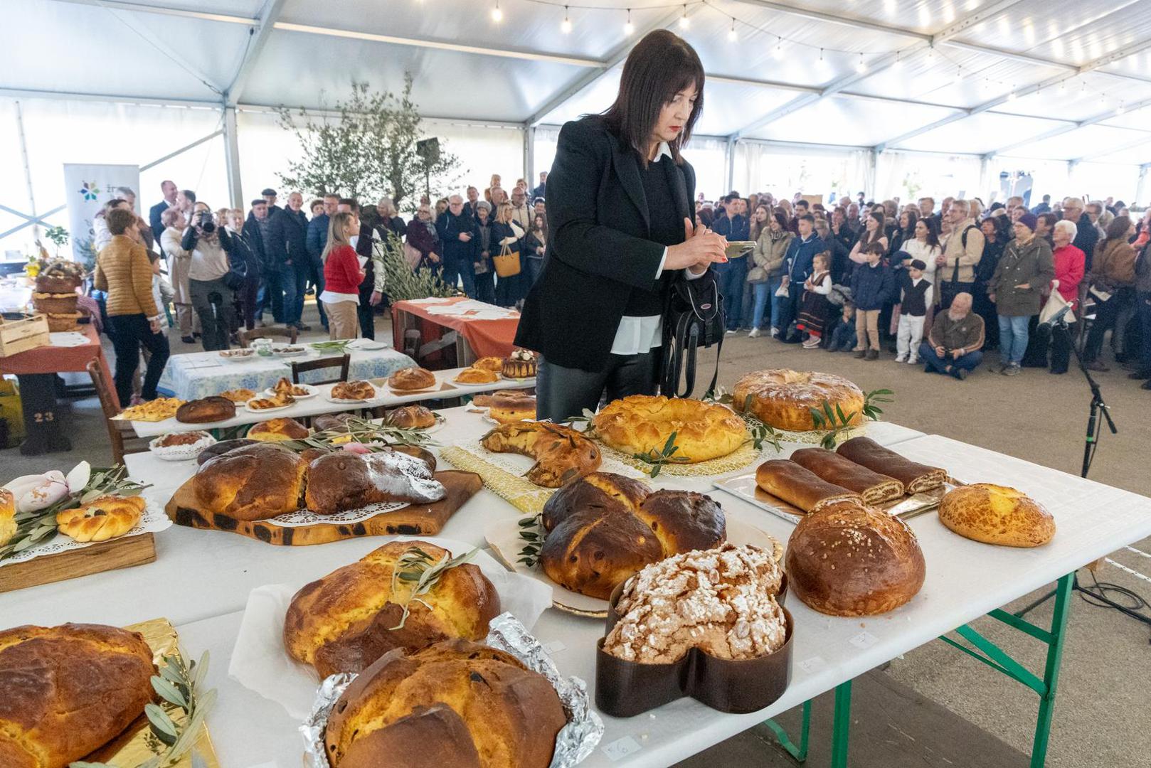 Održano 13. izdanje “Istrijanske pinci pod čerepnjon na ugnjišće”.