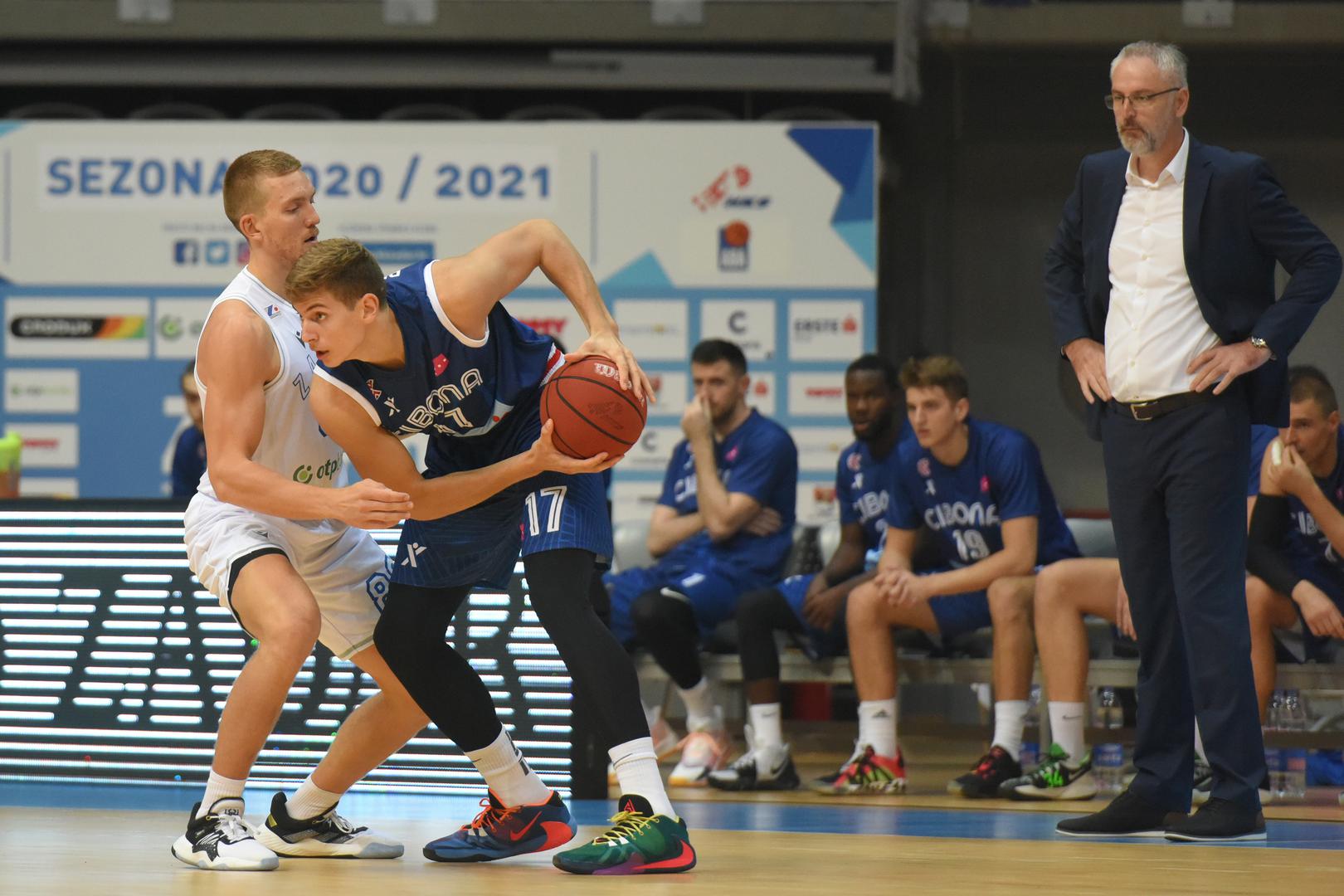25.09.2020., dvorana Kresimira Cosica, Zadar - HT Premijer liga, 02. kolo, KK Zadar - KK Cibona. Dominic Gilbert, Roko Prkacin. Photo: Dino Stanin/PIXSELL