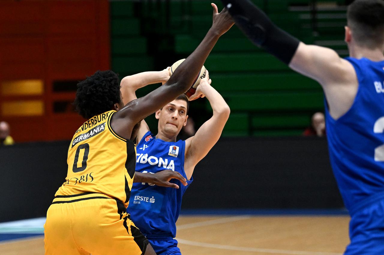 Zagreb: 11. kolo ABA lige, KK Cibona - KK Split
