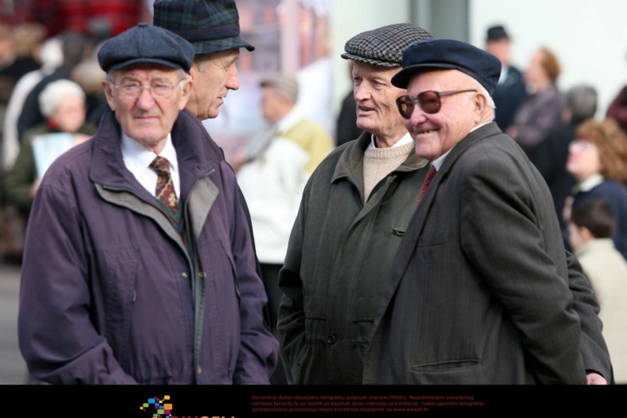 \'11.01.2007., Zagreb - Umirovljenici. Photo: Dalibor Urukalovic/Poslovni dnevnik/PIXSELL\'