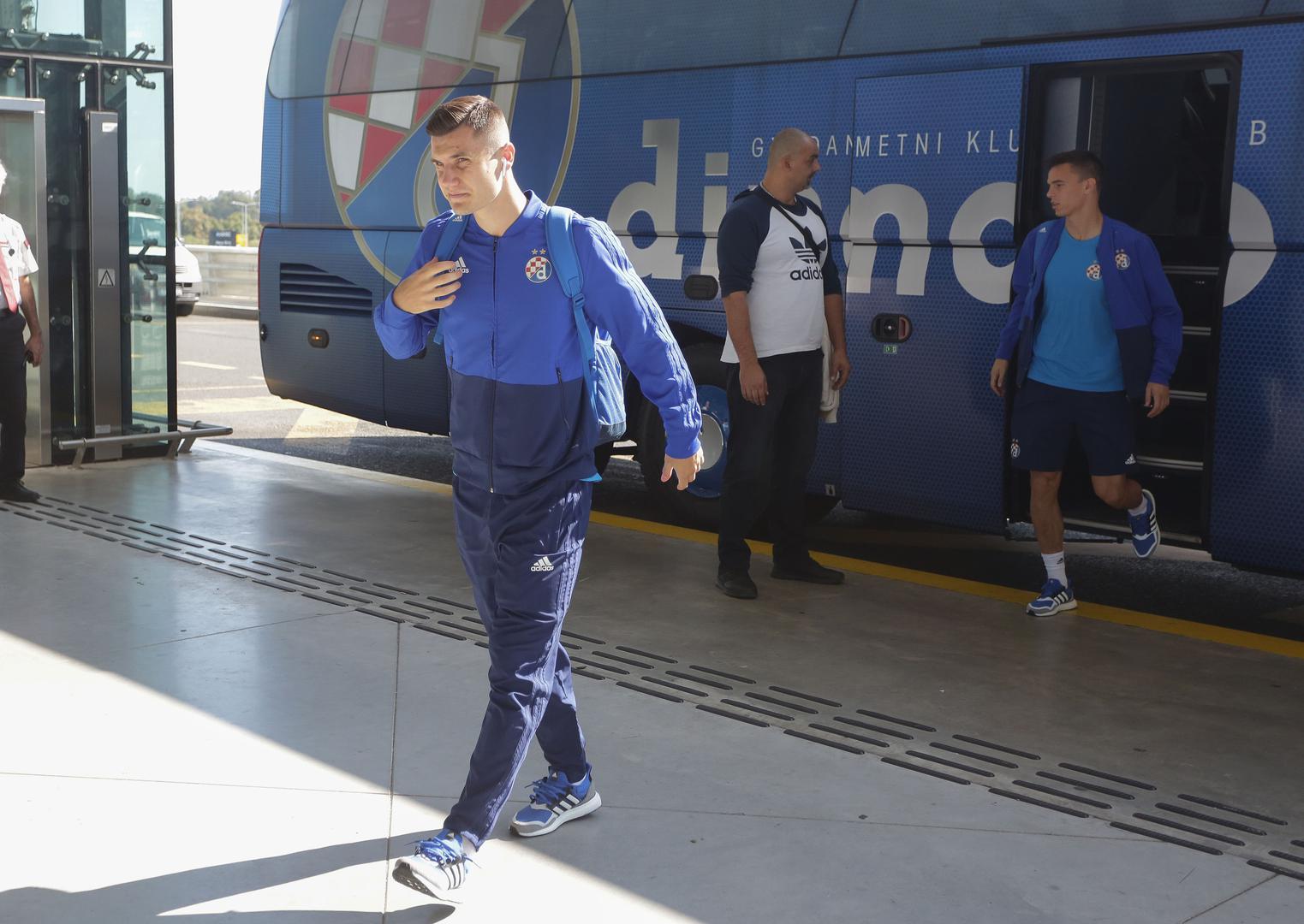 Uoči ulaska u avion, igrači Dino Perić i Nikola Moro te trener Nenad Bjelica otkrili su što očekuju od utakmice. 