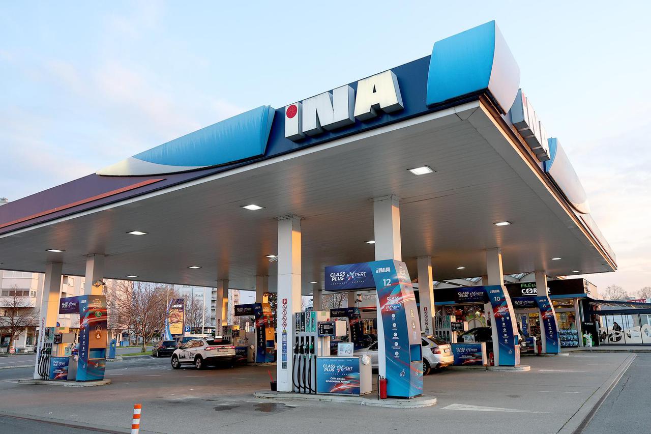 Zagreb: Jutro na benzinskoj u Dubravi bez gužvi i sa svim vrstama goriva u ponudi