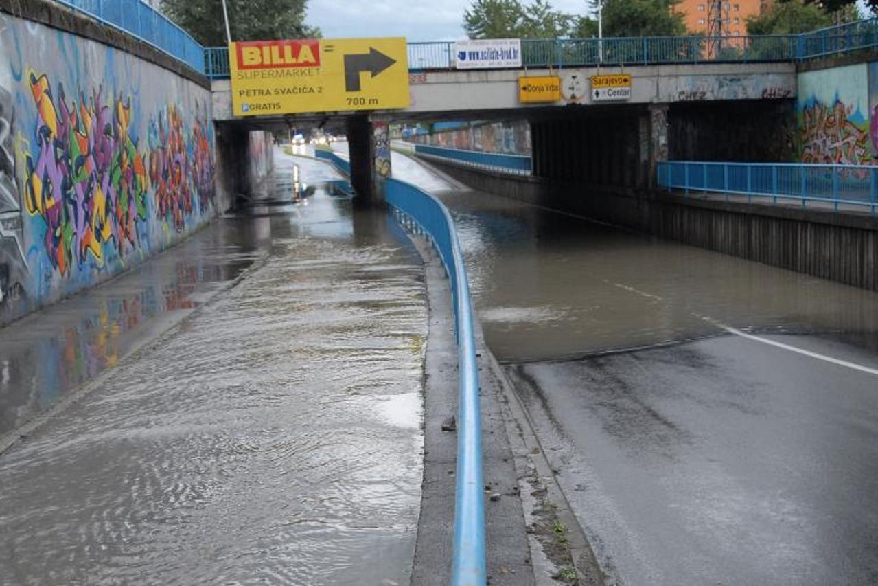 kiša,poplava,podvožnjak,Slavonski Brod