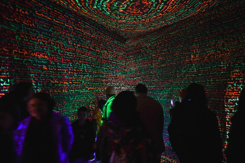 Svečano otvoren 37. salon mladih