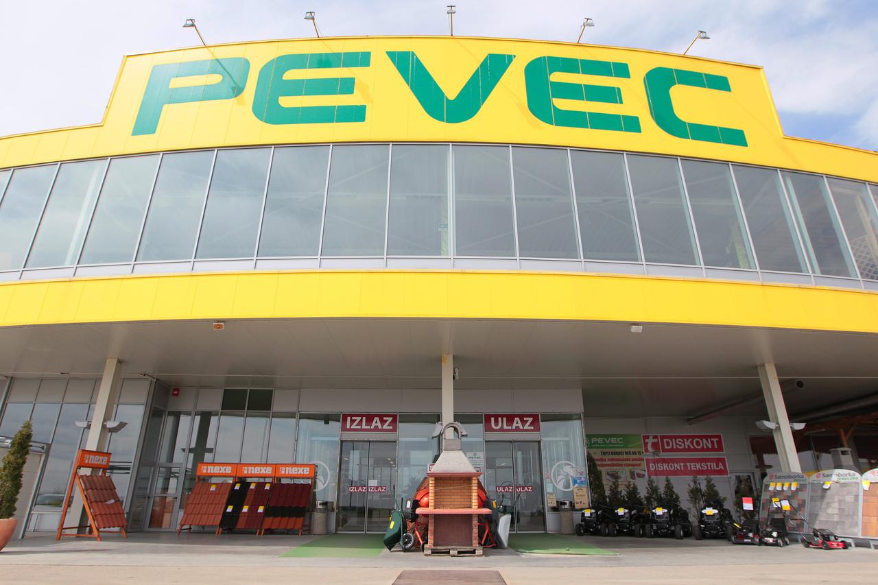 Pevec