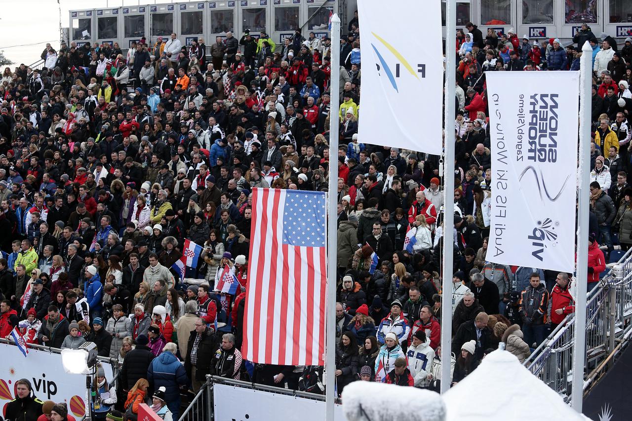 06.01.2015., Sljeme, Zagreb - VIP Snow Queen Trophy, muska utrka Snjezne kraljice. Americka zastava u cilju visi uz FIS-ovu na pola koplja zbog tragedije dva americka skijasa u Austriji. Photo: Zeljko Lukunic/PIXSELL