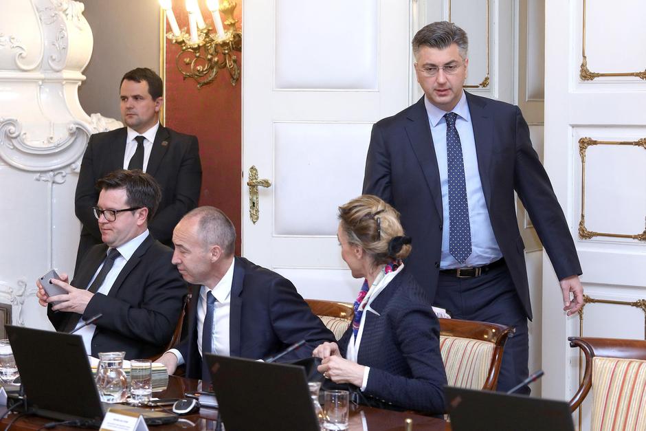 Vlada Andrej Plenković