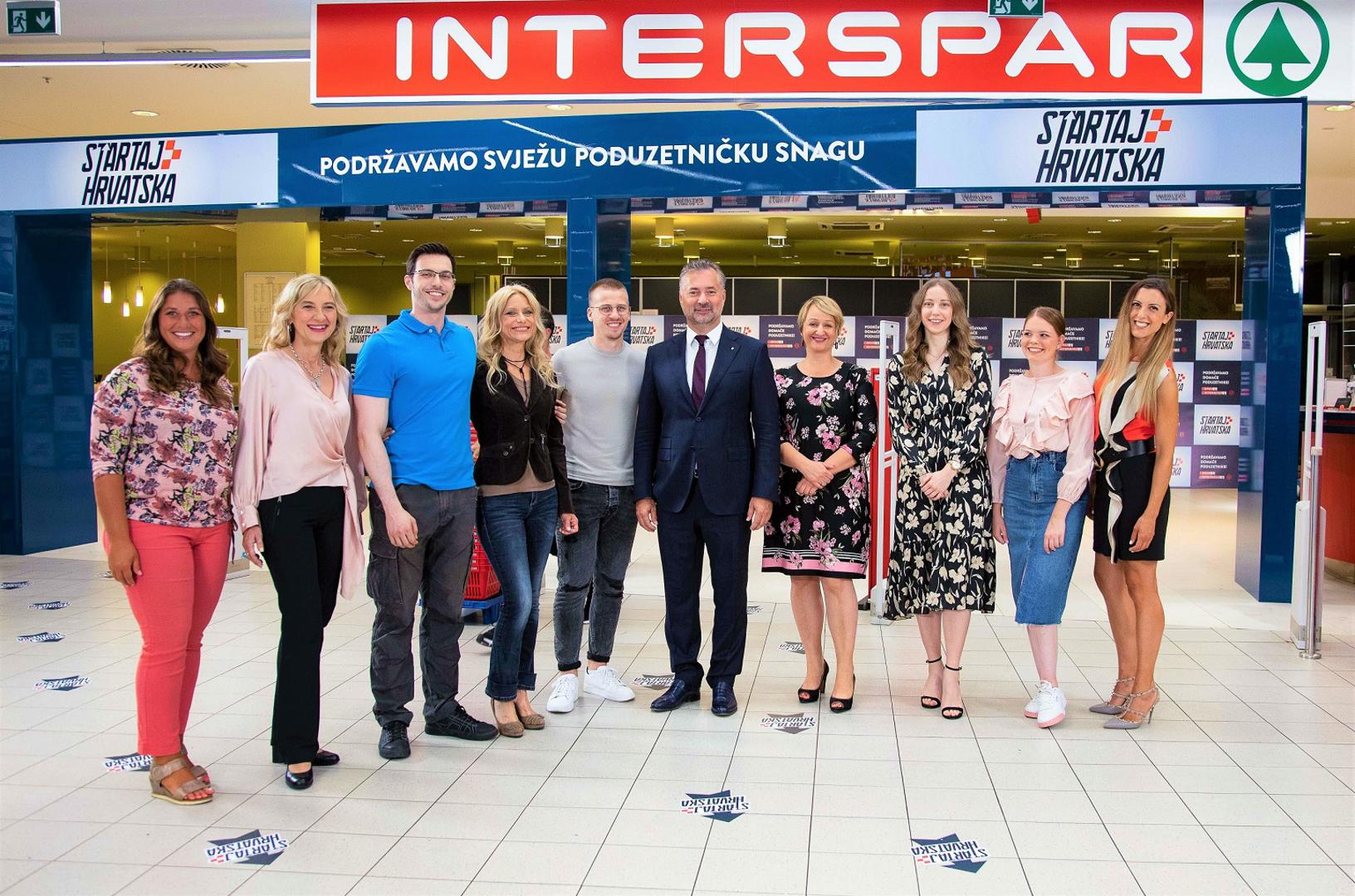 Helmut Fenzl, predsjednik Uprave SPAR Hrvatska s kandidatima