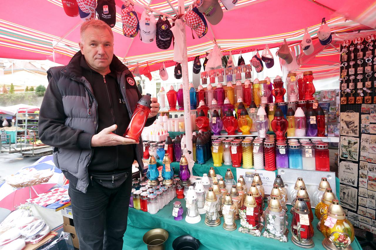 Ponuda lampasa i cvijeca na Splavnici i na trznici Dolac