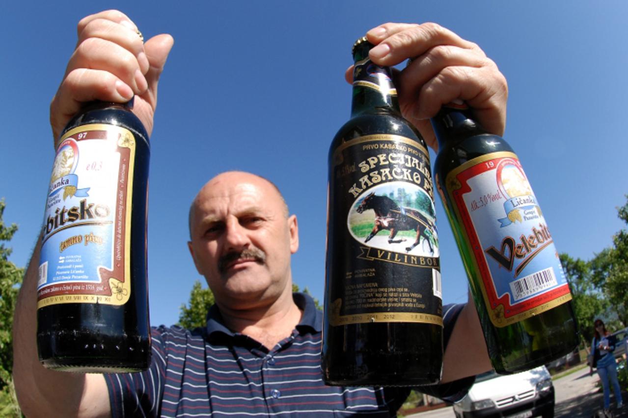 \'31.05.2011. GOSIPC / Karlo Starcevic, vlasnik pivnice Licanka u mjestu Donja Pazarista Photo: Dino Stanin/PIXSELL\'