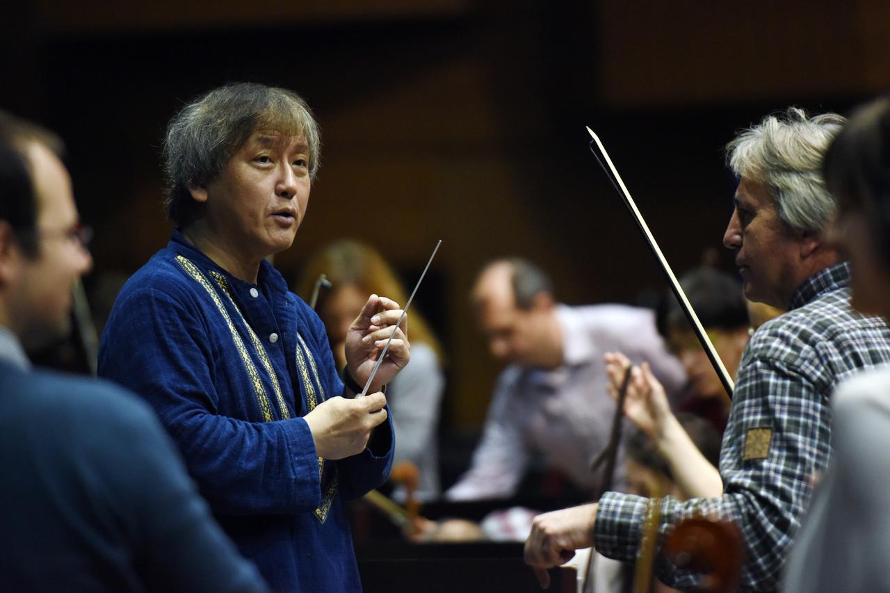 04.05.2016., Zagreb - Japanski dirigent Kazushi Ono na probi s orkestrom za koncert koji ce se odrzati 6. svibnja 2016. godine u Velikoj dvorani Vatroslava Lisinskog.  Photo: Davor Visnjic/PIXSELL