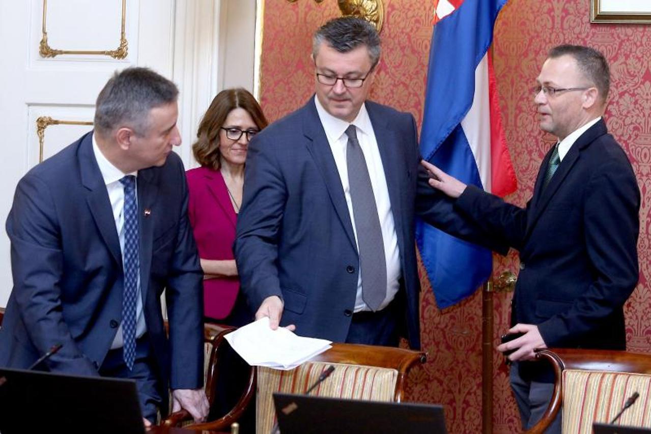 sjednica vlade, vlada