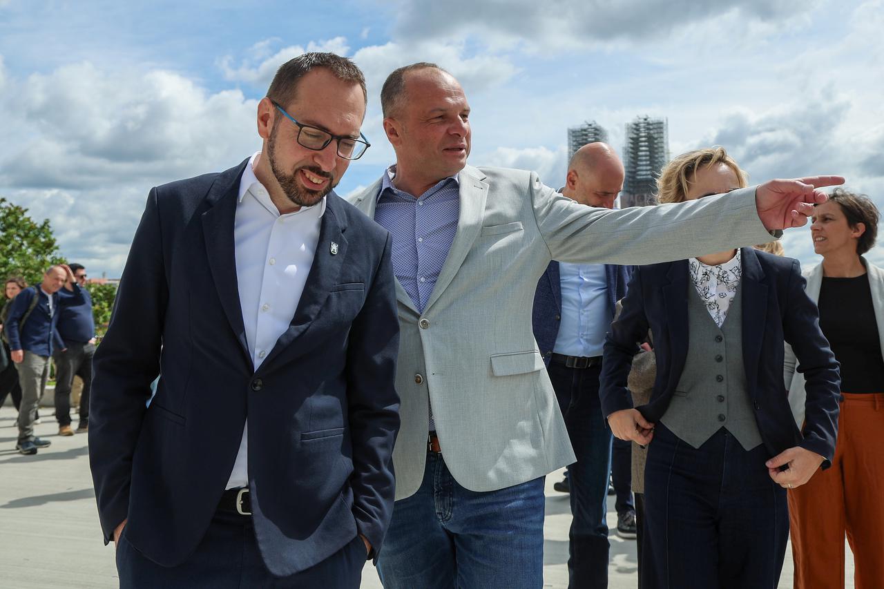 Zagreb: Završna konferencija za medije Tomislava Tomaševića i Siniše Hajdaša Dončića