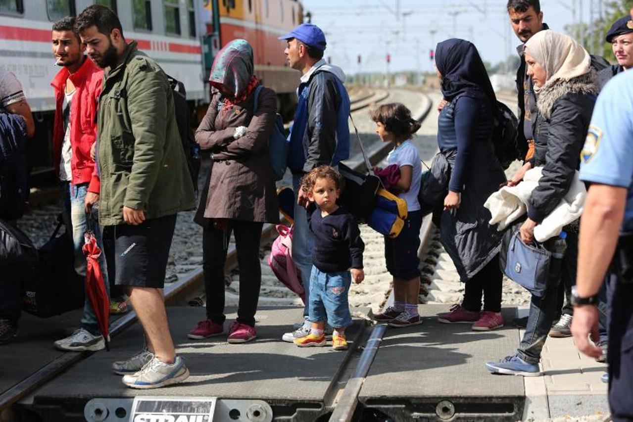 Vlak stigao u Tovarnik po izbjeglice 