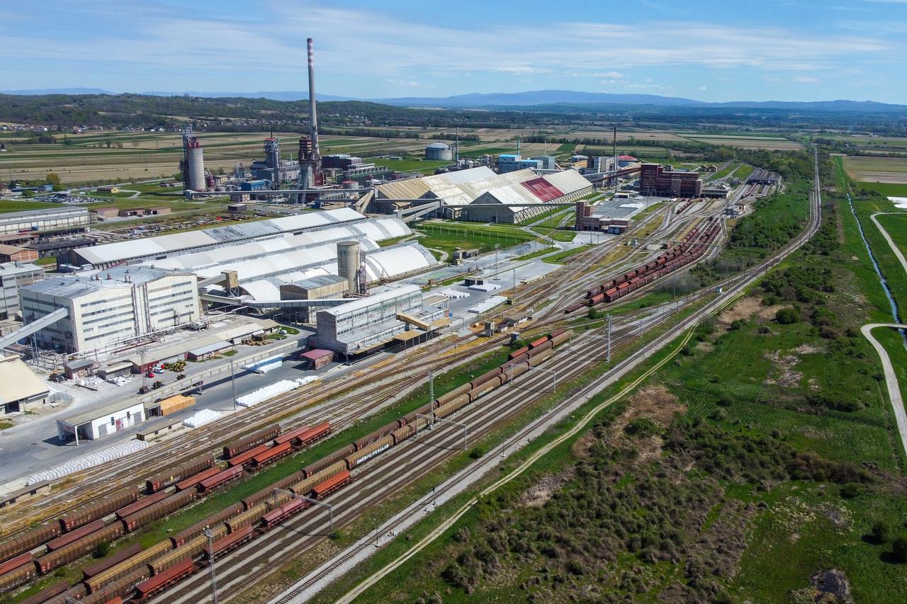 Kutina: Pogled iz zraka na tvornicu gnojiva Petrokemija d.d.