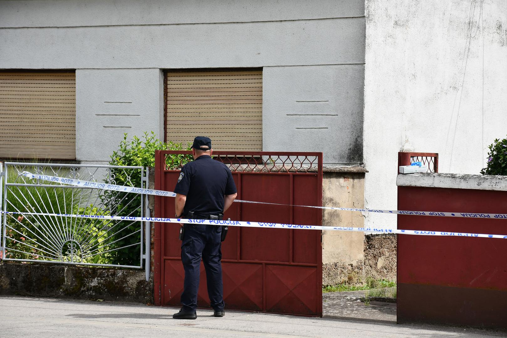 20.06.2024., Slavonski Brod - Dvostruko ubojstvo u ulici Svetog Lovre. Nesluzbeno, sin (45) usmrtio je svoje roditelje. Photo: Ivica Galovic/PIXSELL