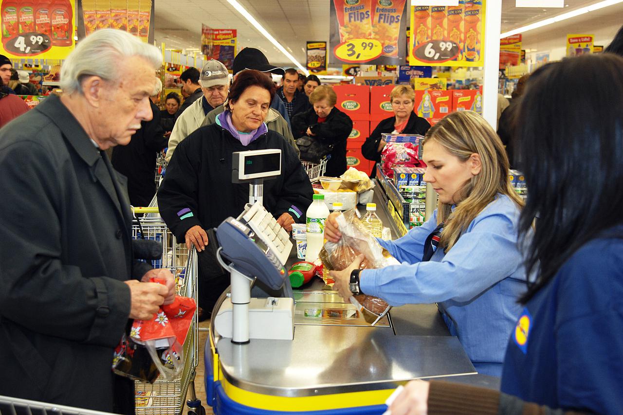 20.11.2006., Pescenica, Zagreb - Lidl, trgovacki centar. Photo: Dalibor Urukalovic/Poslovni dnevnik/PIXSELL