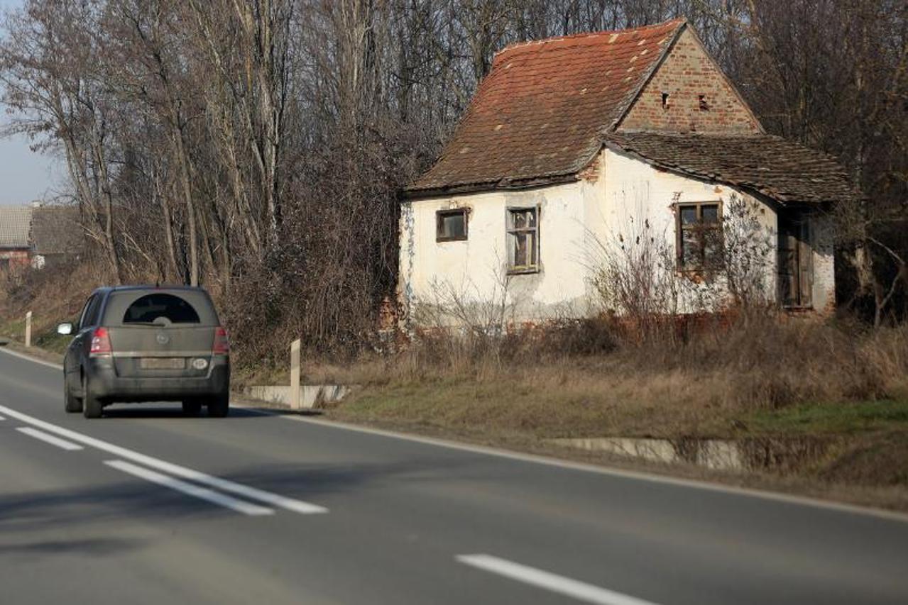 napuštena Slavonija, kuće