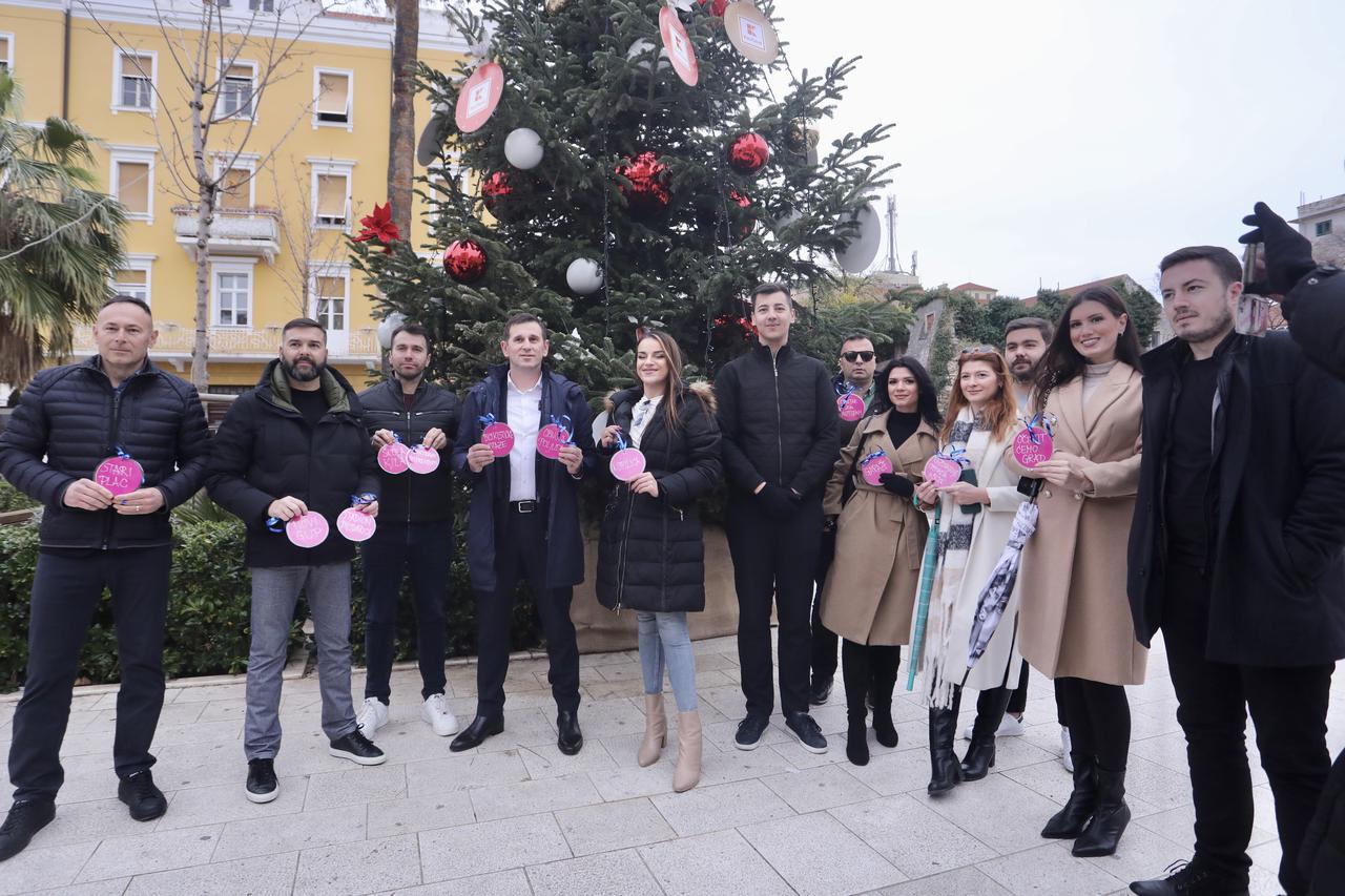 Split: Konferencija za medije kandidata za gradonačelnika Splita i saborskog zastupnika Tomislava Šute