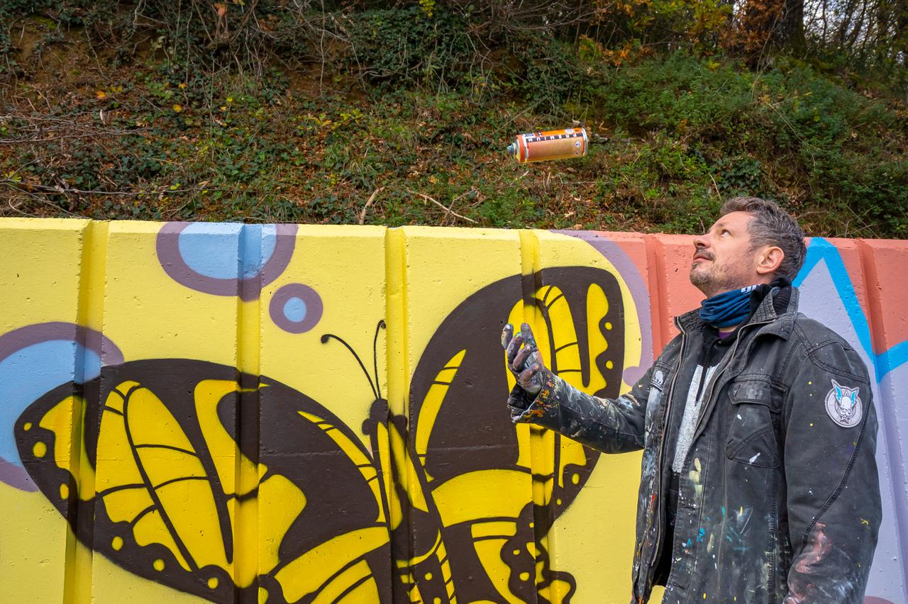 Slaven Lunar Kosanović autor je najvećeg murala na otoku Krku