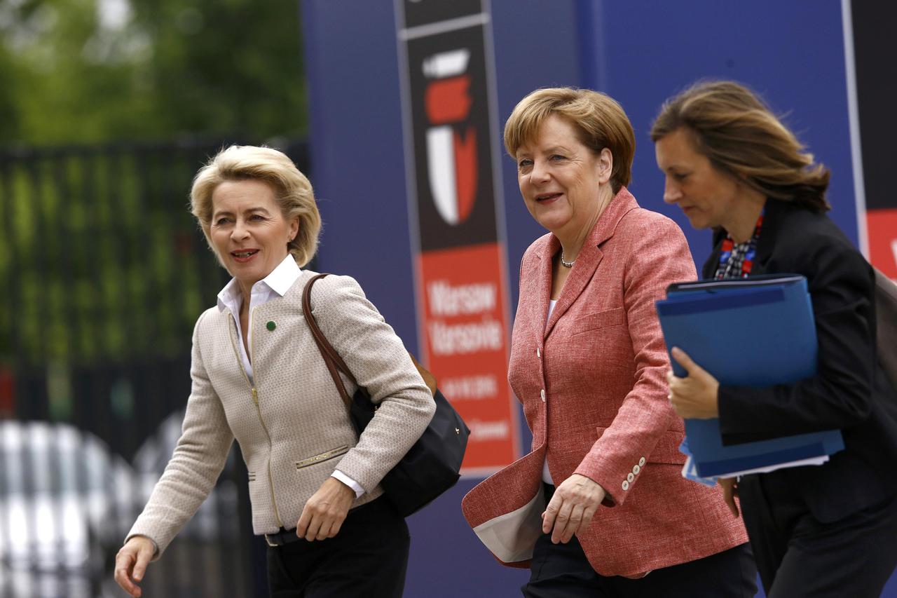 Angela Merkel, Ursula von der Leyen