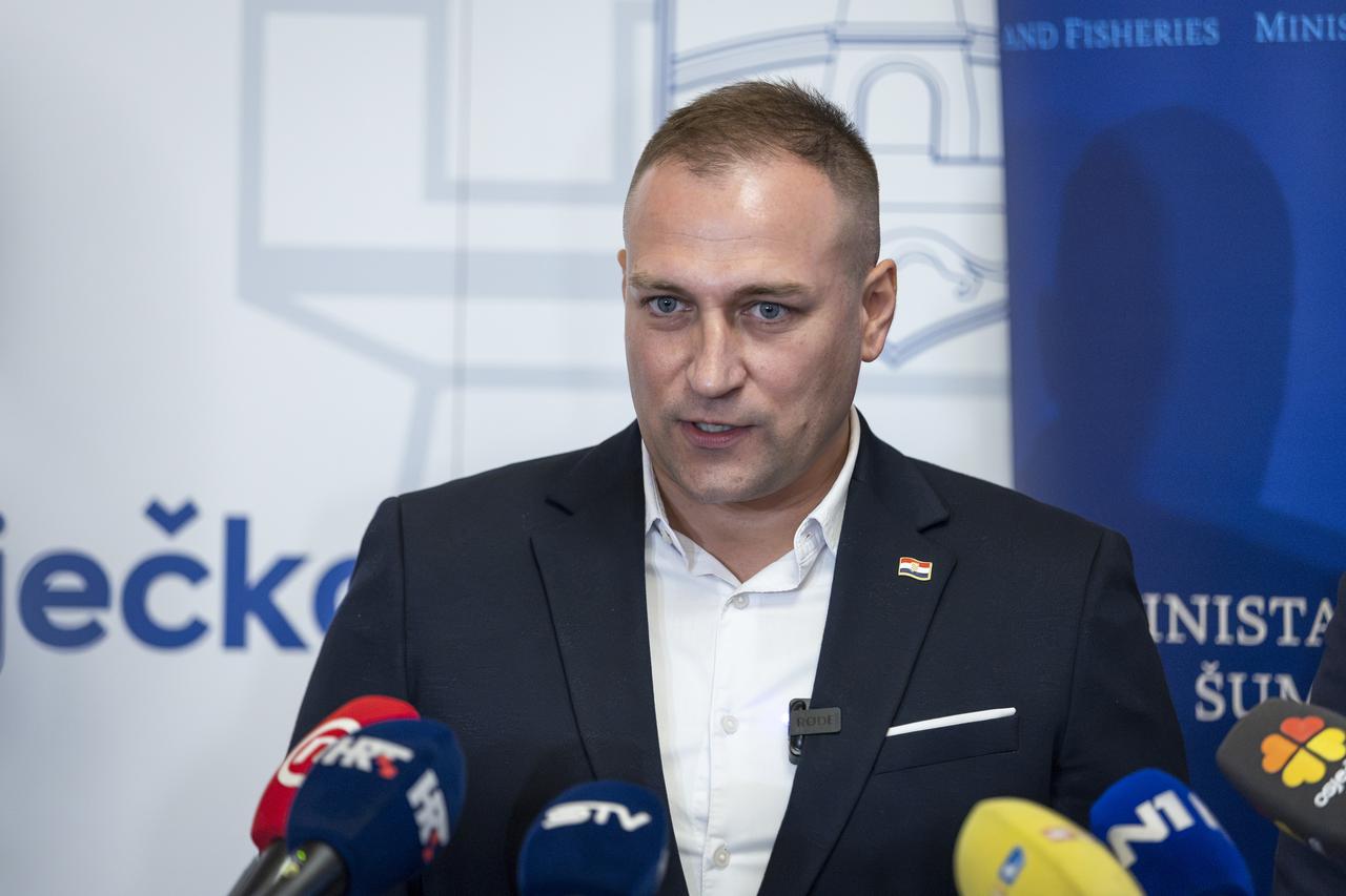 Osijek: David Vlajčić predstavio nove mjere u borbi protiv afričke svinjske kuge