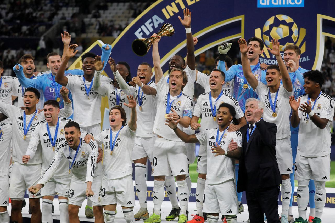 FILE PHOTO: Intercontinental Cup - Final - Real Madrid v Pachuca