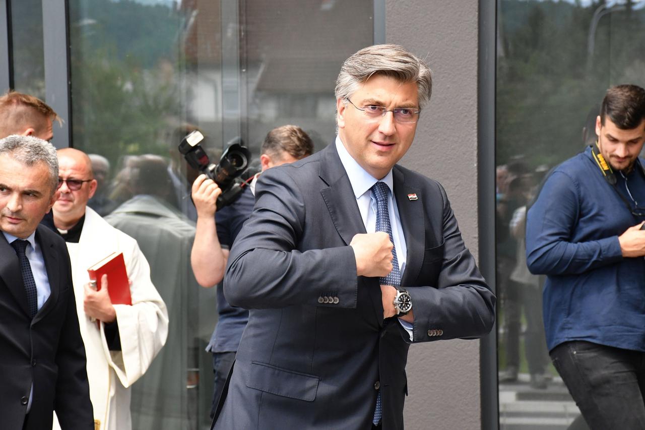 Požega: Andrej Plenković na otvorenju Studentskog doma dr. Franjo Tuđman
