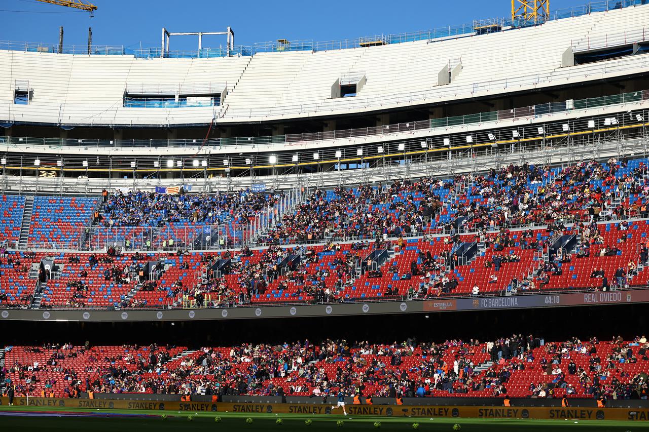 LaLiga - FC Barcelona v Real Oviedo
