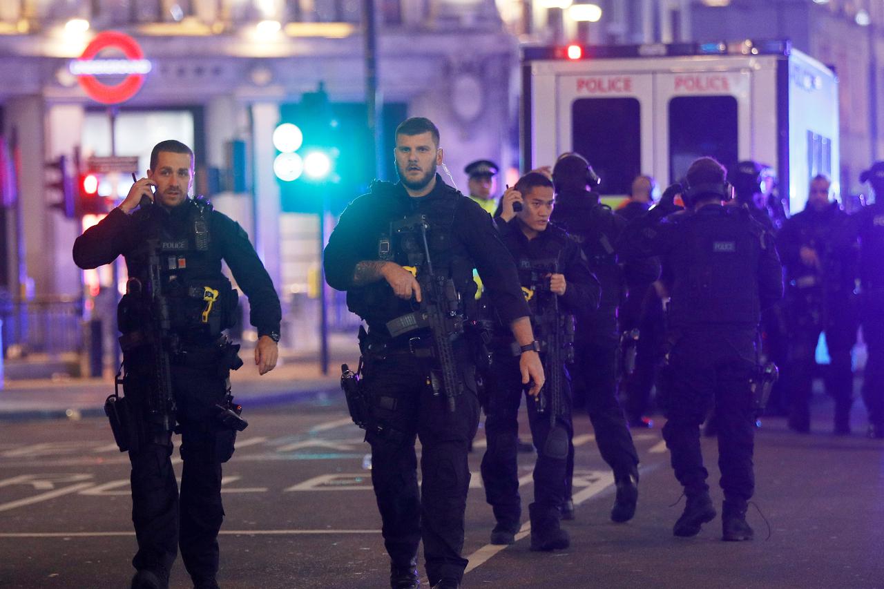 Evakuirana podzemna željeznica u Londonu