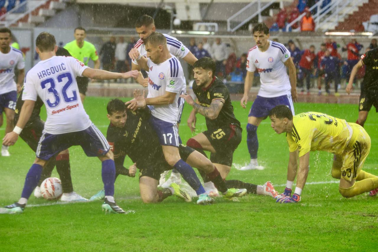 Hajduk i Dinamo sastali se u 09. kolu SuperSport HNL-a
