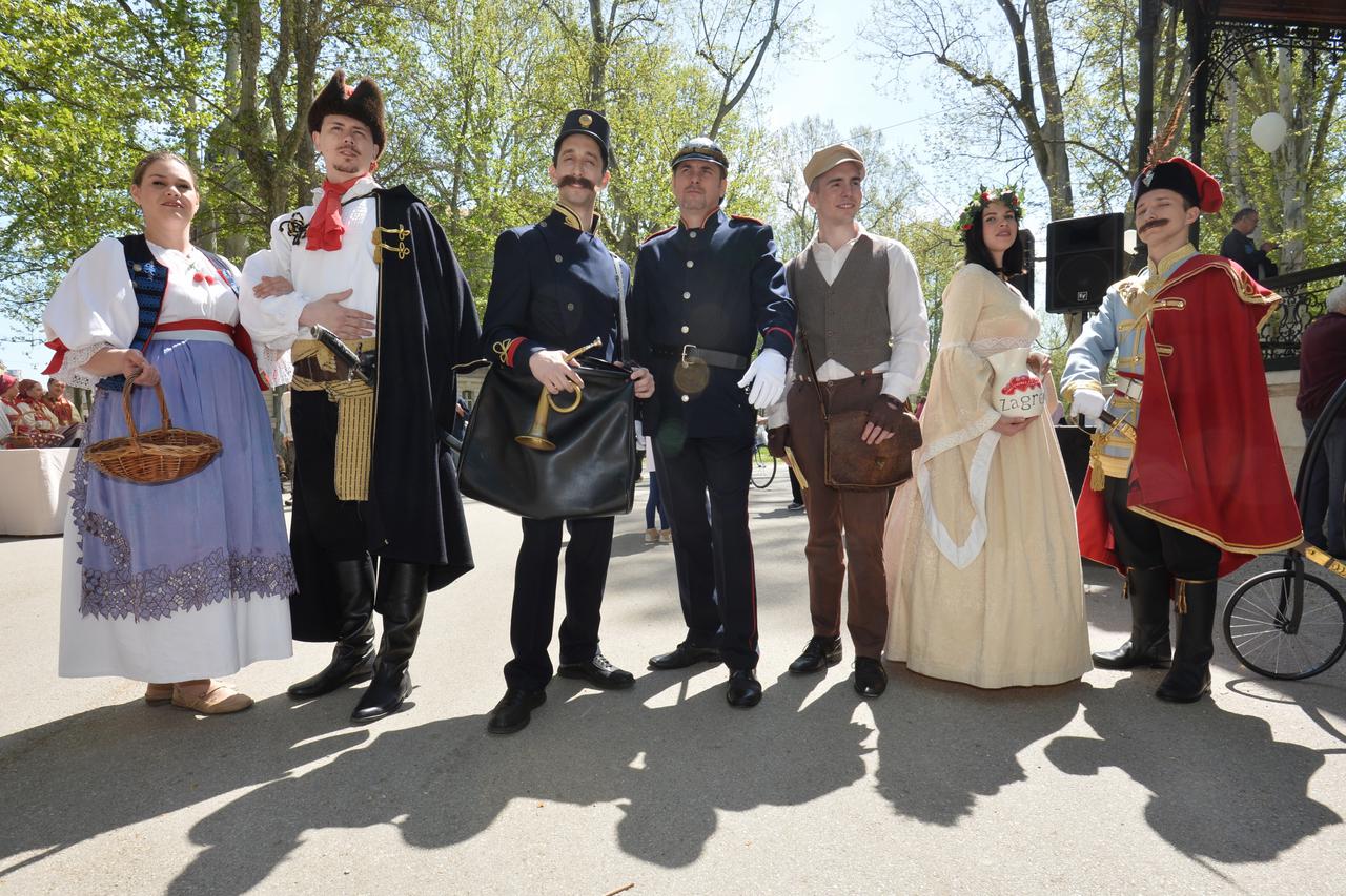 25.04.2015., Zagreb - U organizaciji Turisticke zajednice grada Zagreba na Zrinjevcu je otvorena sezona projekta Zagrebacki vremeplov. Photo: Marko Lukunic/PIXSELL