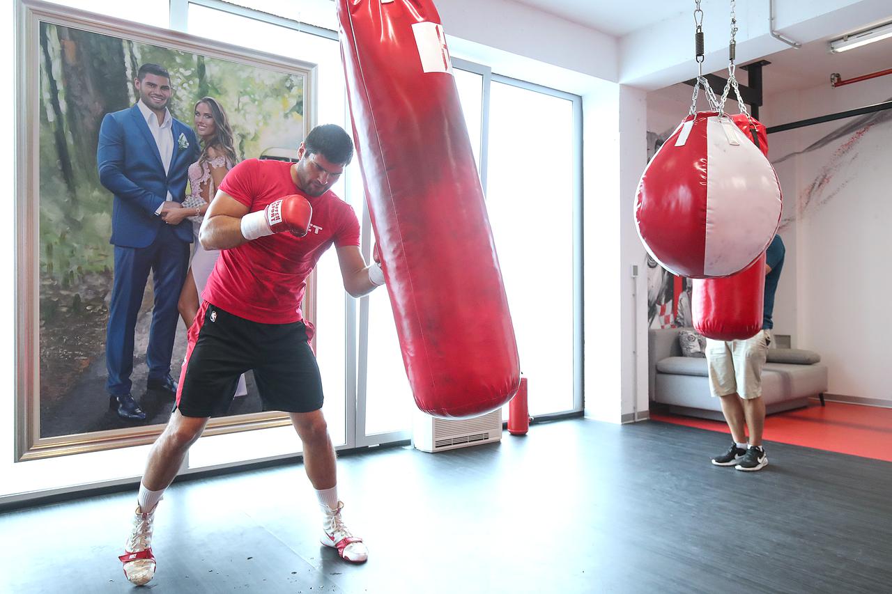Zagreb: Filip Hrgović održao je pokazni trening i konferenciju za medije