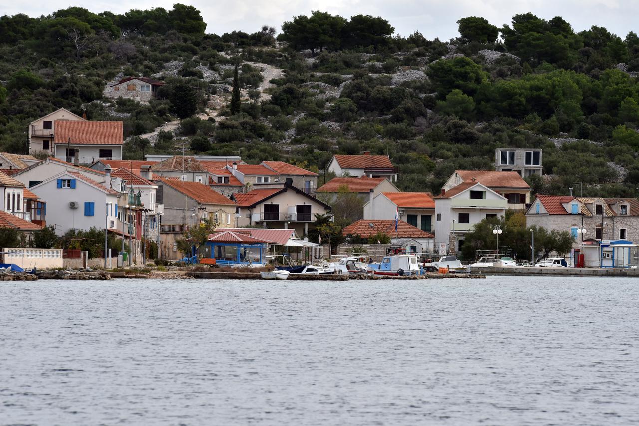 Otok Kaprije