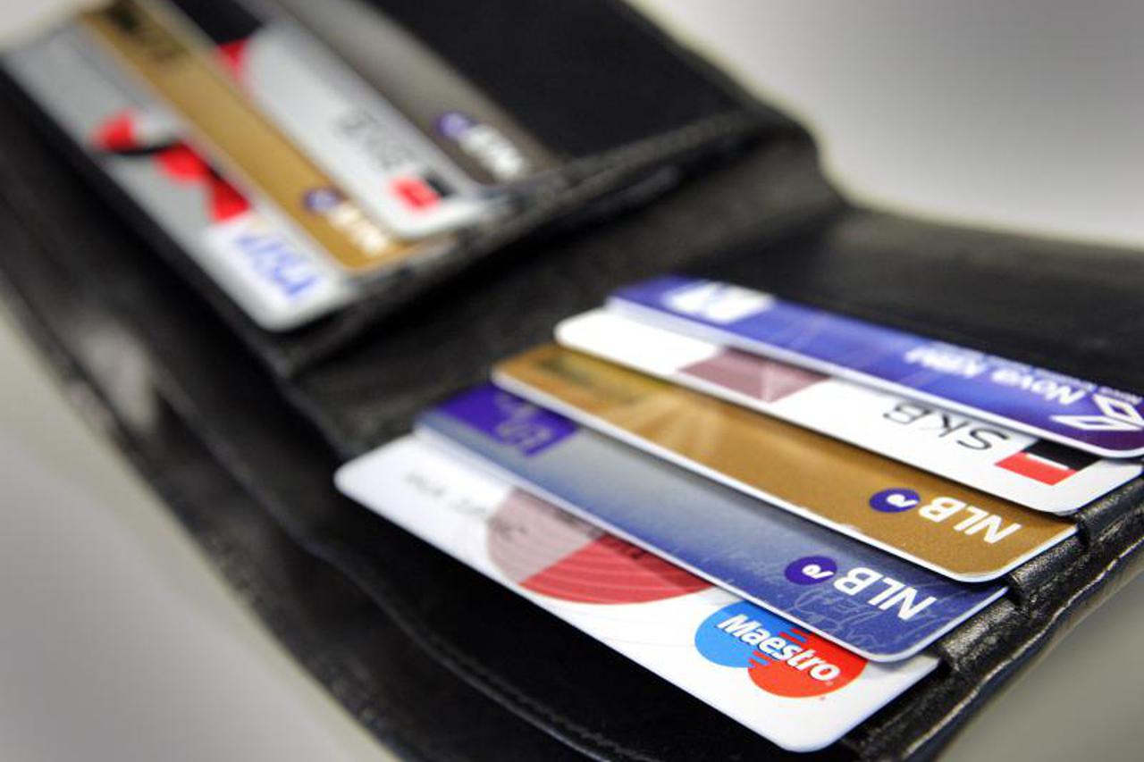 novčanik, kartice (1)