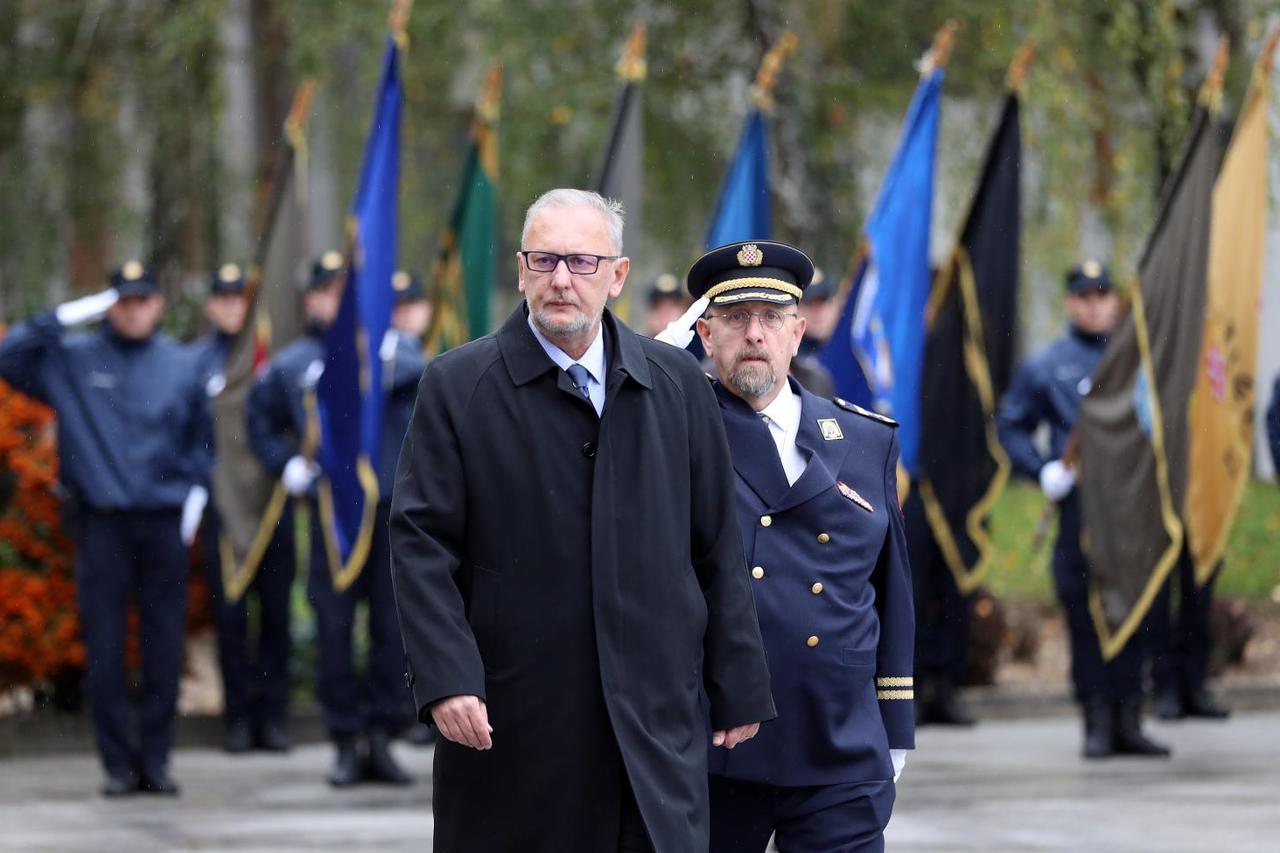 Davor Božinović
