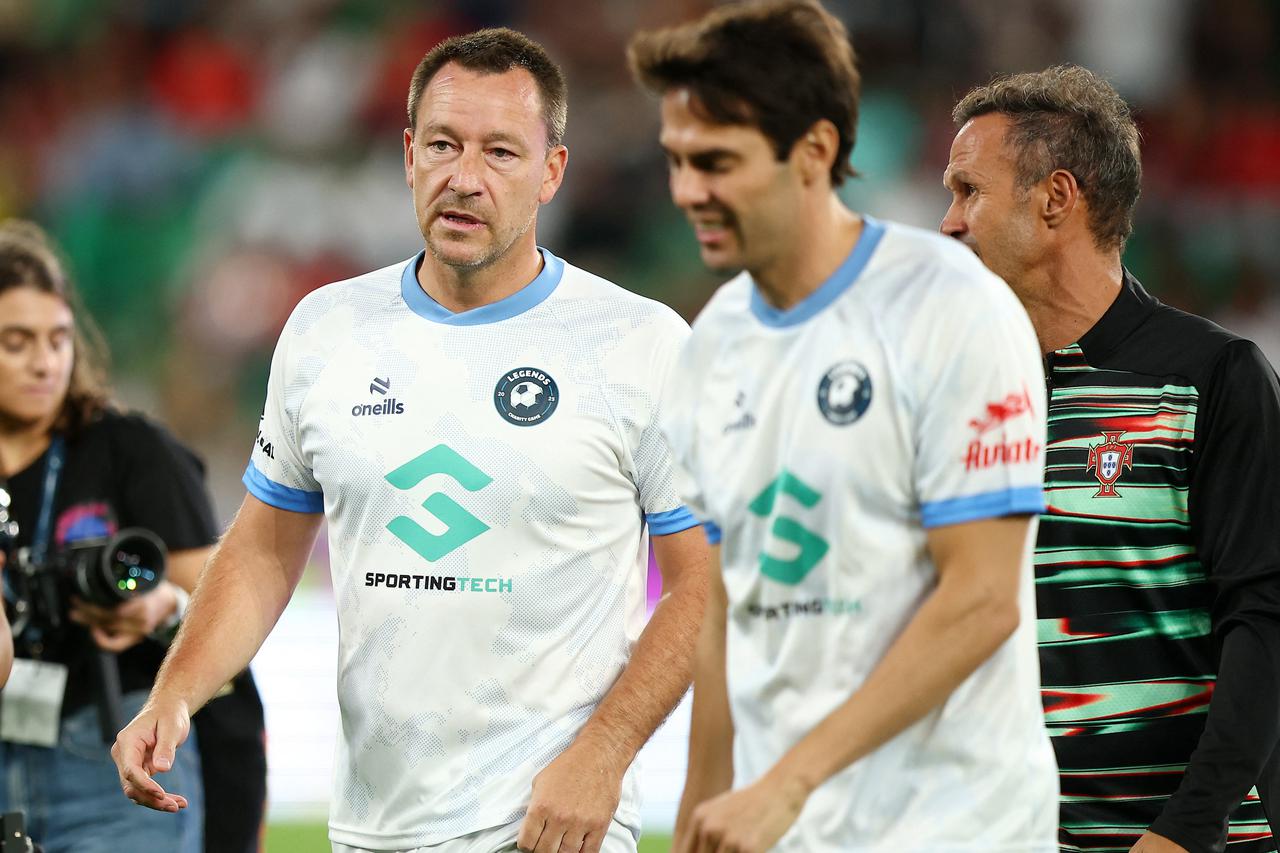 Portugal Legends v World Legends